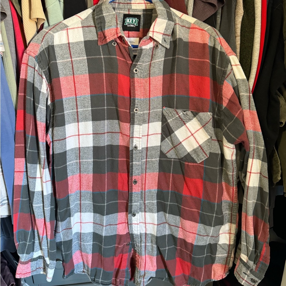 Women’s flannel shirt!